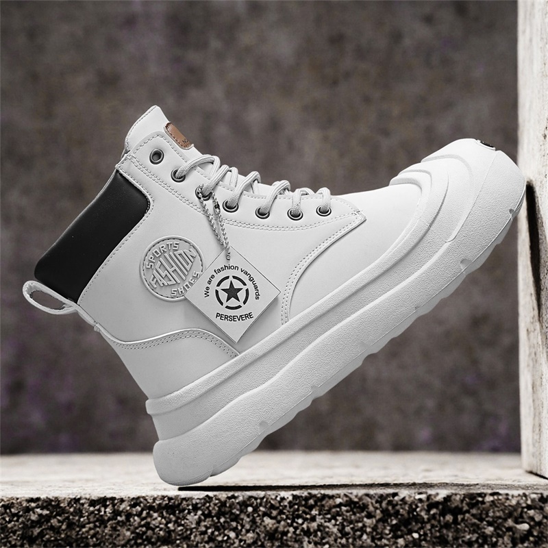 รองเท้าบูทข้อสั้นแฟชั่น สวมใส่ - Mens Fashion Trainers บทวิจารณ์และราคา